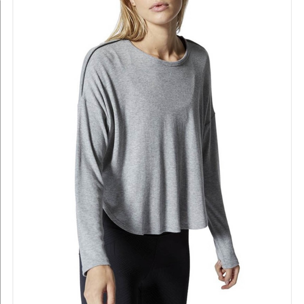 Vimmia long sleeve split back